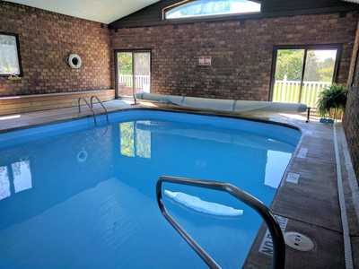 Large group venue with indoor pool for company retreats, family reunions, women's retreats, and marriage retreats in Michigan.